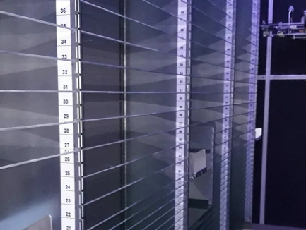 Ascenseurs pour pharmacies - Robots