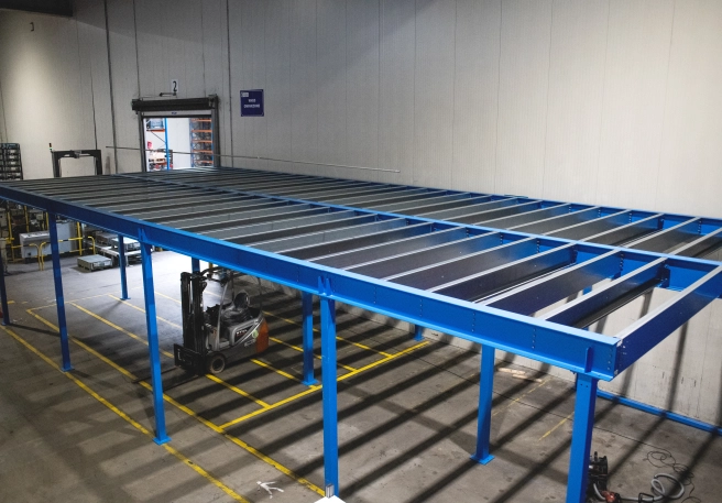 Vous agrandissez votre entrepôt ?