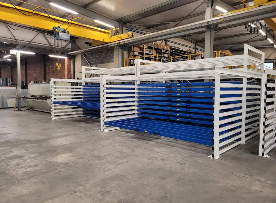 Racks à feuilles et à tubes extensibles