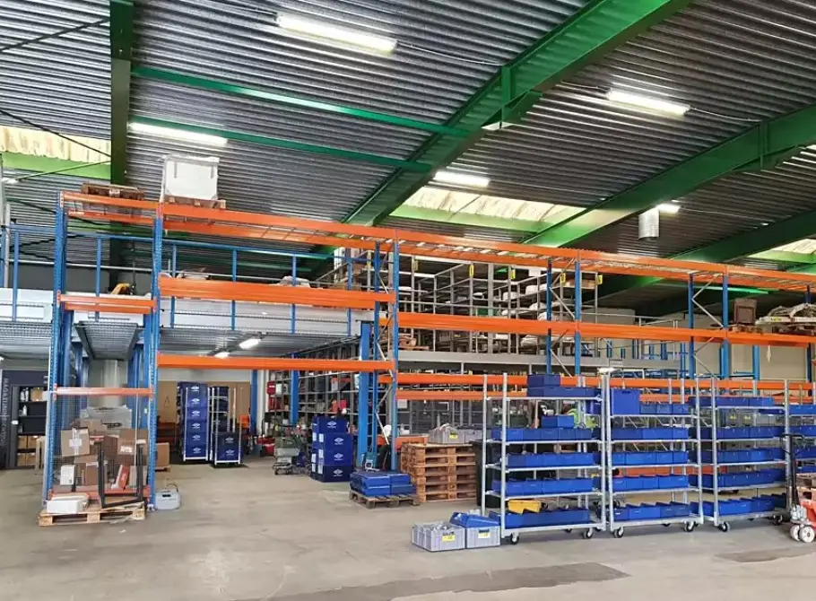 Création d'un <span>entrepôt</span> temporaire